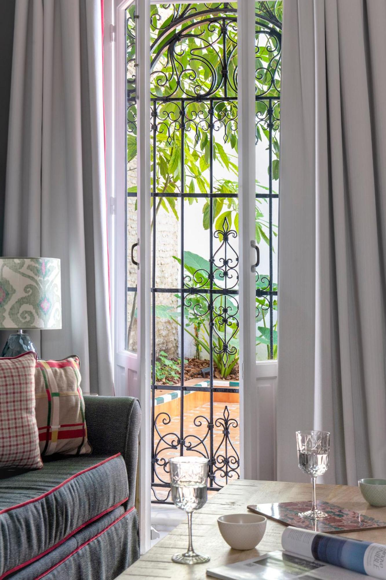 סביליה Puerta De Armas Apartments מראה חיצוני תמונה
